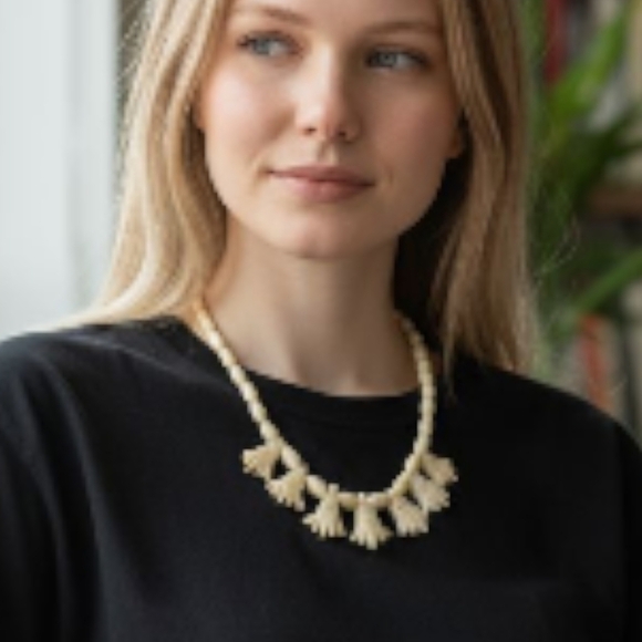 Vintage (80s) Egyptian Carved Bone Lotus Flower Necklace - Picture 3 of 5